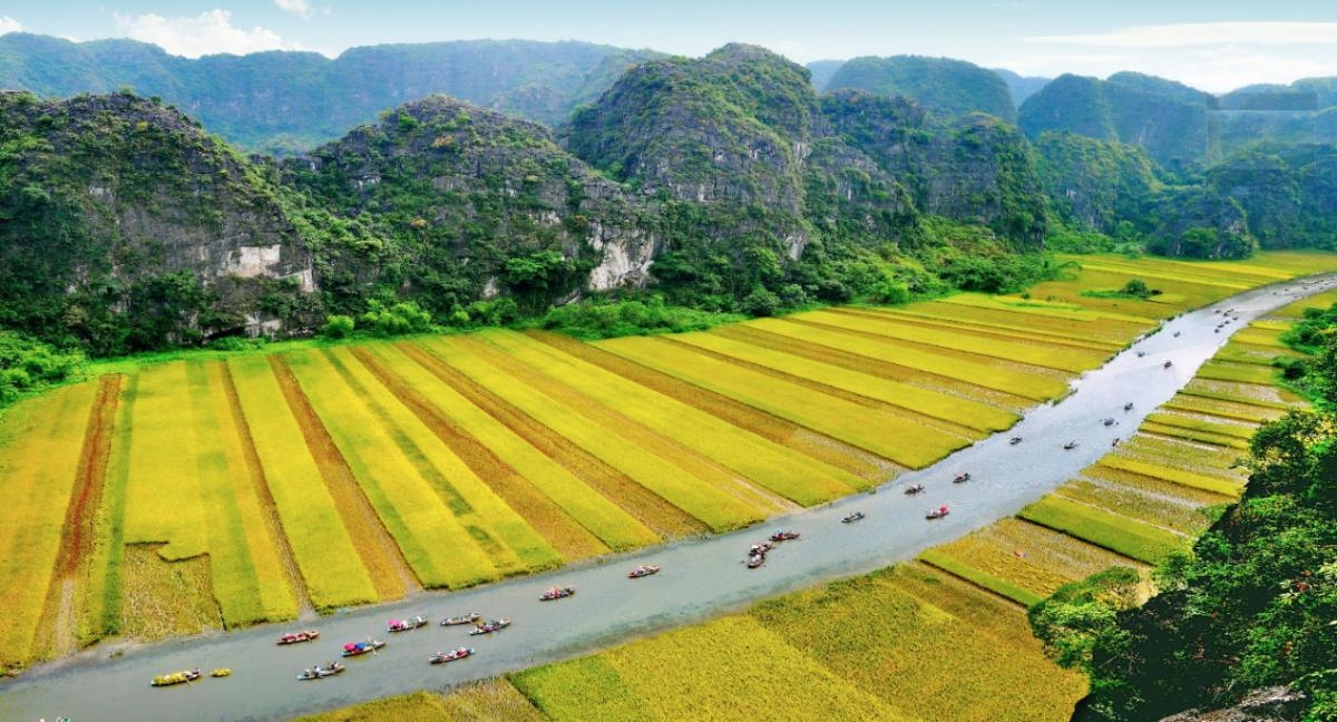 Tuyet Tinh Coc – Trang An – Hang Mua