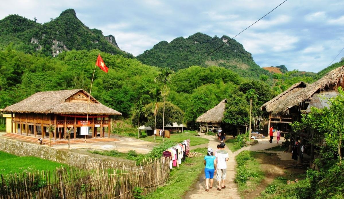Moc Chau – Son La – Dien Bien 3N2D from Hanoi